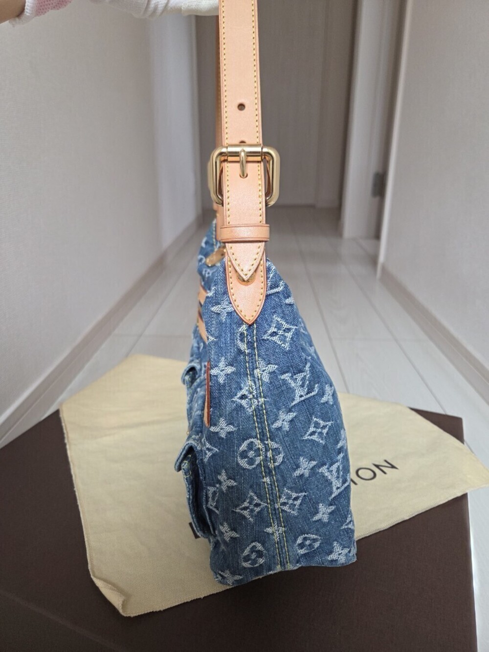 Louis Vuitton Monogram Denim Baggy Shoulder Bag Blue - Picture 5 of 10